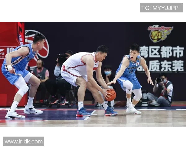 杭州篮球队防守反击策略分析及其成效评估